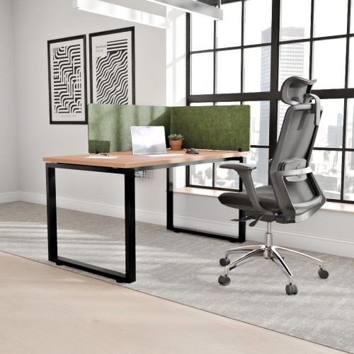 Aranżacja - Biurko na metalowym stelażu 140x80 | PRO-O, stelaż czarny, blat buk