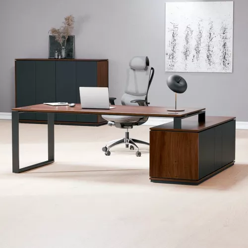 Loftowe zestawy mebli gabinetowych